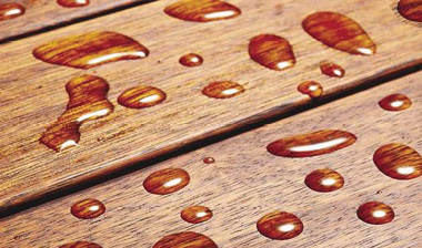 Pre-oiled Merbau decking from Dahlsens